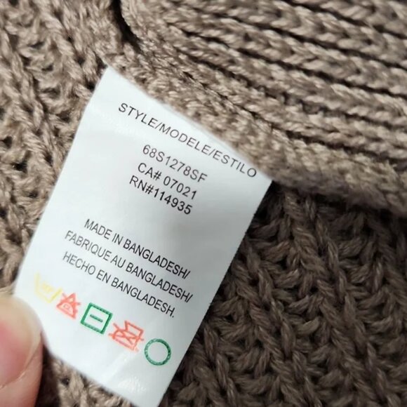 🌷 RD Style v-neck Sweater 🌷 - Picture 3 of 5